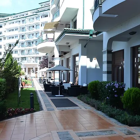 Private Studio In Emerald Beach