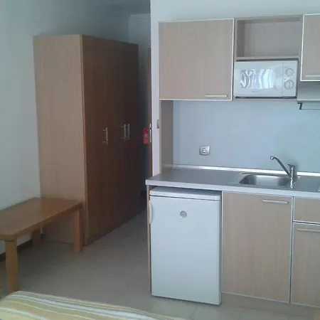 Private Studio In Emerald Beach Appart hôtel 5*